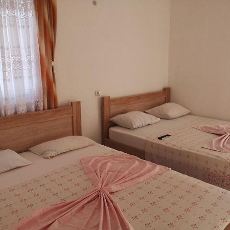 Apartments Daris Ulcinj Zimmer foto